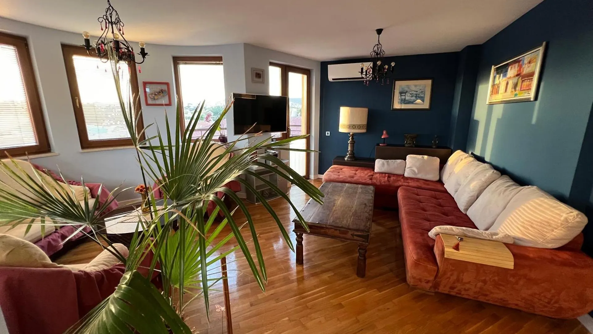 Roman Thermae Heritage Penthouse With Garage Varna